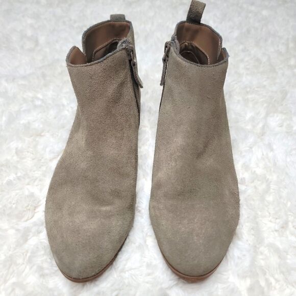 Violet and Red Suede Leather Taupe Booties - Picture 4 of 8